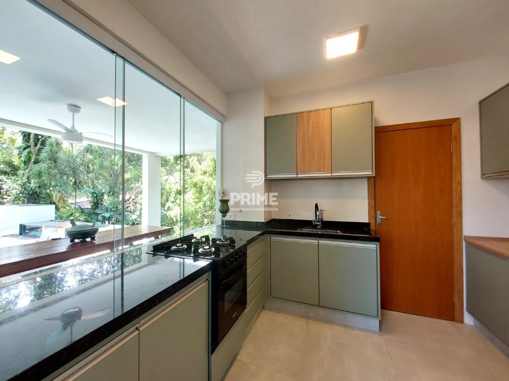 Casa no Condomínio Park Imperial com 3 dormitórios, 210m², á venda por R$ 2.000.000,00 – Massaguaçu – Caraguatatuba/SP